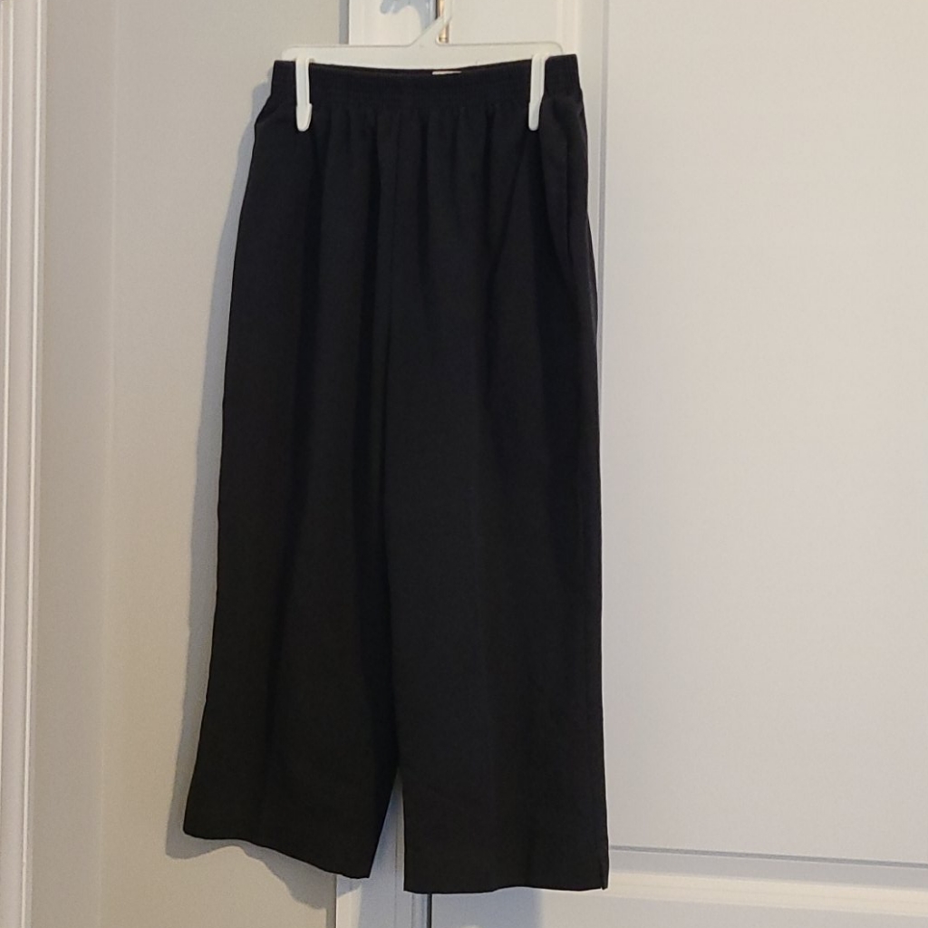 Pull-On Capri